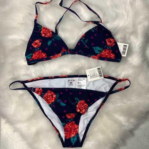 Urban Outfitters Other - Urban Outfitters One From Under Roses Bikini NWT Urban Outfitters Other - Urban Outfitters One From Under Roses Bikini NWT